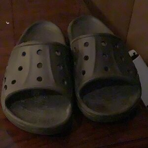 Crocs slippers mens size 10 women size 12 slip on